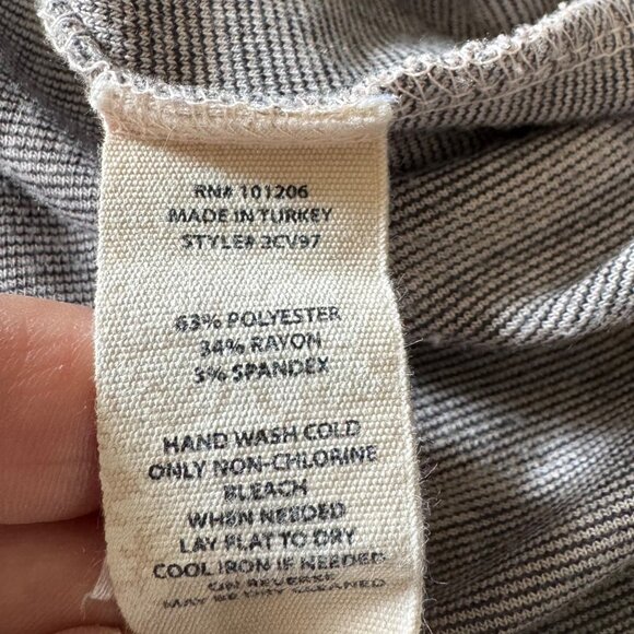 Soft Surroundings Top M Pink Gray Plaid Button-Front Long-Sleeve Tunic - Picture 3 of 7